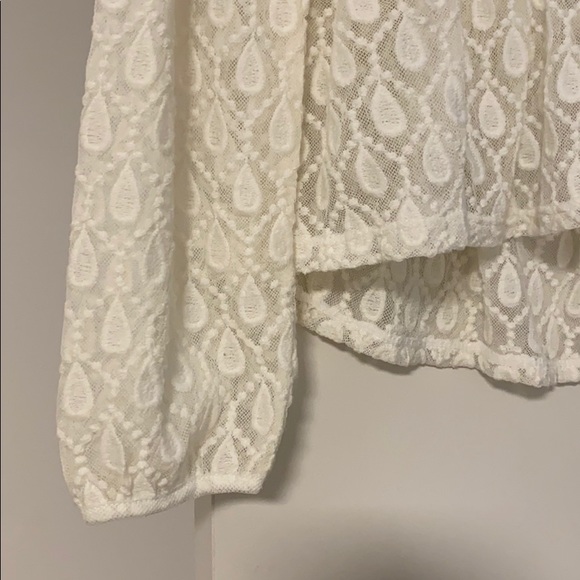 NWT cream shirt - Picture 4 of 4